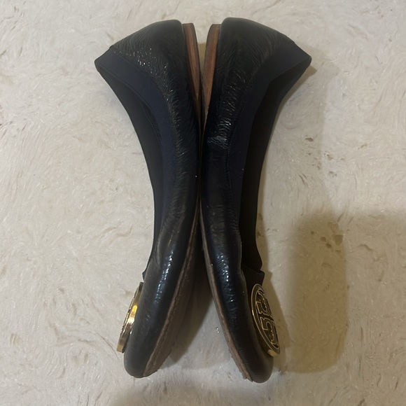 Navy Blue patent Caroline Tory Burch Flats size 8.5 - Picture 8 of 11